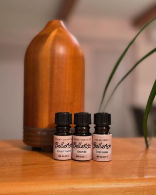 Vaše oblíbené zimní trio olejů. 😍 Já si tuhle zimu ujíždím na zazvorovém pomeranči, jak v autě, tak doma v aroma diffu. 🫠...